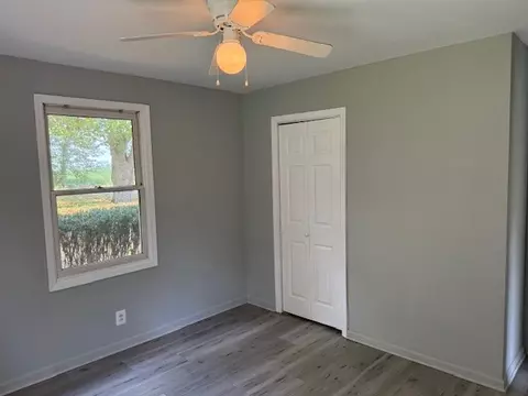 Bedroom - 66 Wilder Chapel Rd, Decherd, TN 37324 photo 3 of 4
