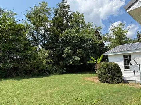 Exterior - 66 Wilder Chapel Rd, Decherd, TN 37324 photo 7 of 8