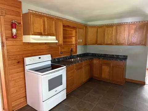 Kitchen - 66 Wilder Chapel Rd, Decherd, TN 37324 photo 1 of 2