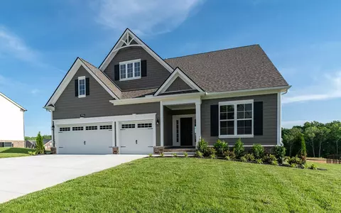 7934 Pine St, Fairview, TN 37062