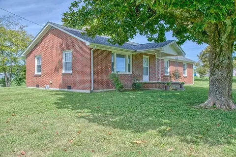 236 Snow Hill Rd, Dowelltown, TN 37059