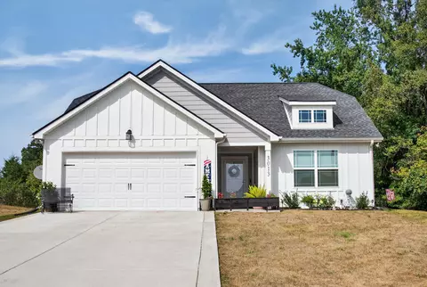 3013 Longview Ct, Dickson, TN 37055