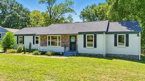 535 Inwood Dr, Nashville, TN 37211
