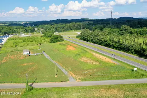 940 Lowery Loop Rd, New Market, TN 37820
