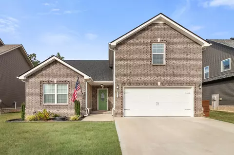 789 Buffalo Ford Dr, Clarksville, TN 37042