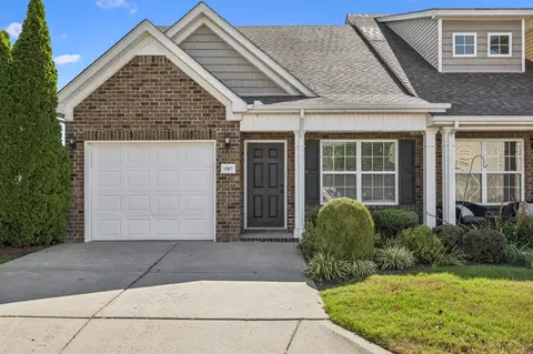 1067 Muna Ct, Spring Hill, TN 37174