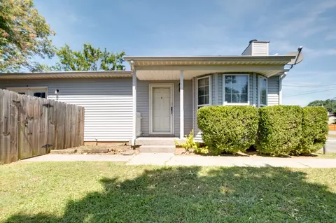949 Patio Dr, Nashville, TN 37214
