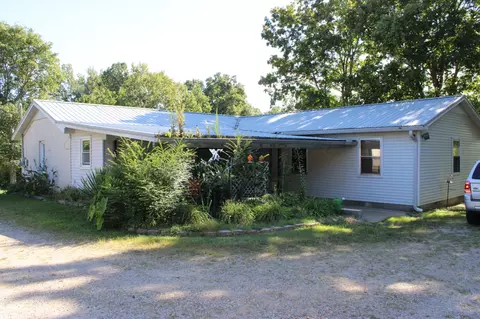 Exterior - 1200 Fall River Rd, Goodspring, TN 38460 photo 5 of 6