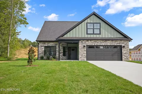7624 Drake Ln, Knoxville, TN 37924