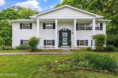 10821 Sonja Dr, Knoxville, TN 37934