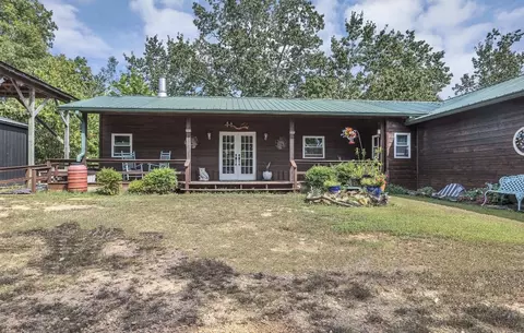 3519 Owl Hollow Rd, Linden, TN 37096