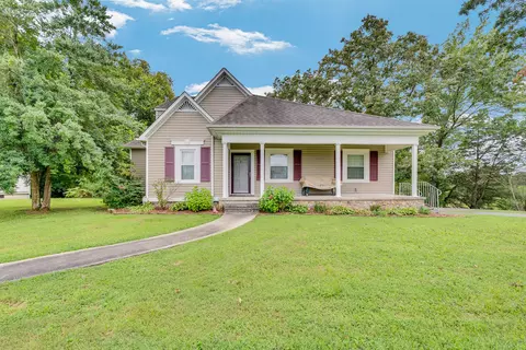 515 Clarks Mill Dr, Sparta, TN 38583