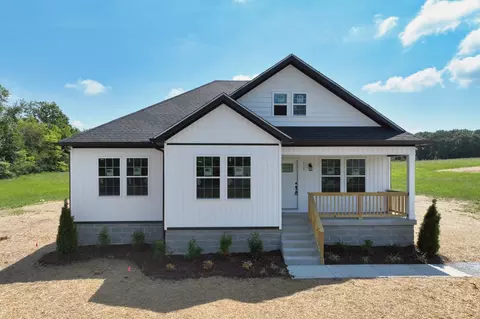 112 Colbyn Pvt Ln, Portland, TN 37148