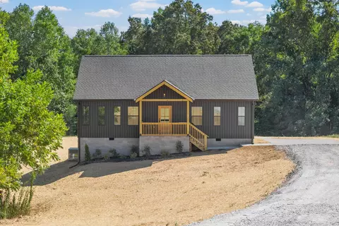 856 Davenport Rd, Cumberland City, TN 37050