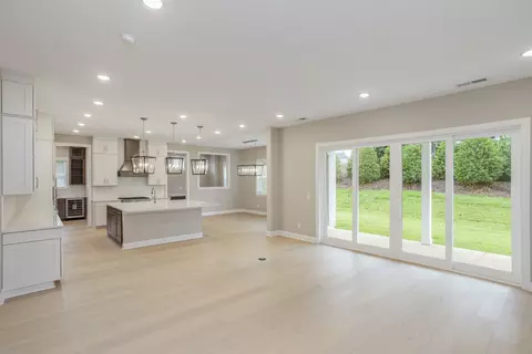 Living - 7008 Thunderhead Way, Spring Hill, TN 37174 photo 4 of 7