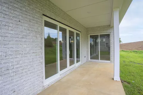 Exterior - 7008 Thunderhead Way, Spring Hill, TN 37174 photo 2 of 7