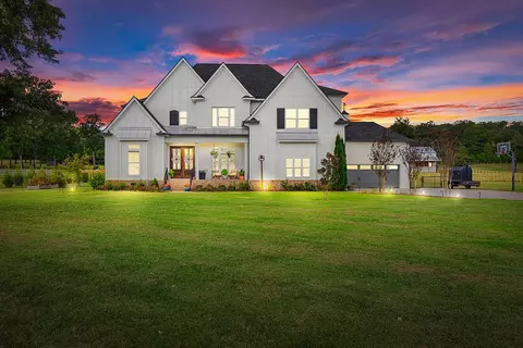 6766 Rocky Fork Rd, Smyrna, TN 37167