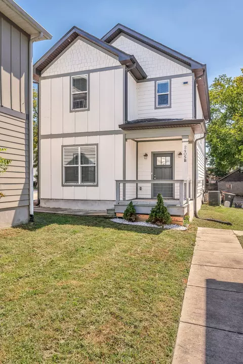 2405 Dowlan St # B, Nashville, TN 37208