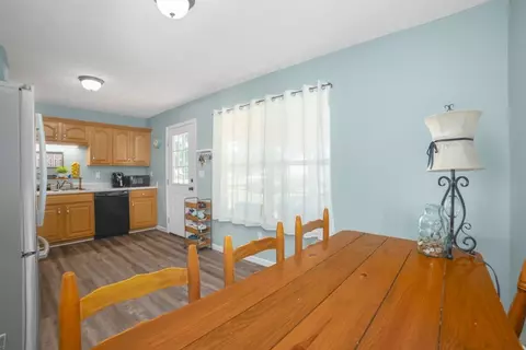 Dining - 52 Cherry Ln, Morrison, TN 37357 photo 1 of 3