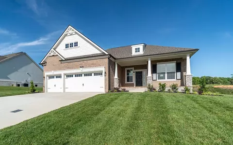 7705 Woodford Dr, Fairview, TN 37062