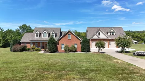 186 Henry Dr, Ringgold, GA 30736