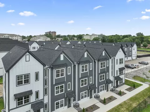 704 N Dupont Ave, Madison, TN 37115