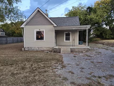 207 Cedar St, Lebanon, TN 37087