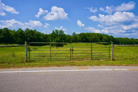 6 Barlow Rd, Rock Island, TN 38581