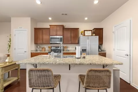 Kitchen - 4010 Cannonsgate Ln, Murfreesboro, TN 37128 photo 1 of 3