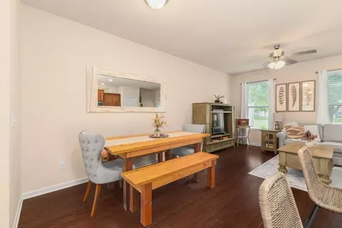 Dining - 4010 Cannonsgate Ln, Murfreesboro, TN 37128 photo 1 of 1