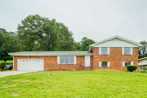 4505 Locksley Ln, Chattanooga, TN 37416