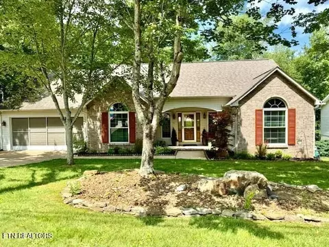108 Cromwell Ln, Crossville, TN 38558