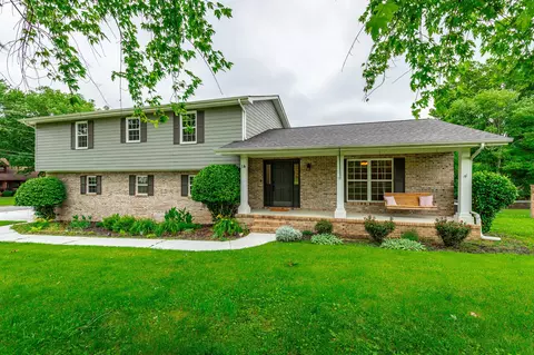 14 Hillcrest Ct, Ringgold, GA 30736