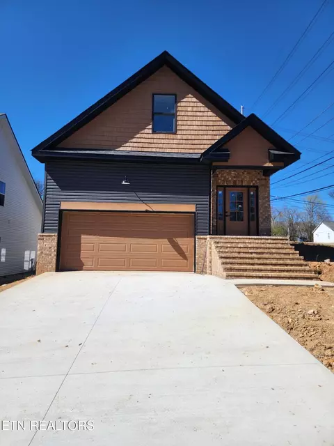 5401 Harris St, Knoxville, TN 37921