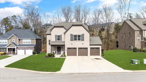 11019 Glory Maple Ln, Knoxville, TN 37932