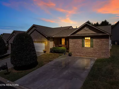 8137 Pepperdine Way, Knoxville, TN 37923