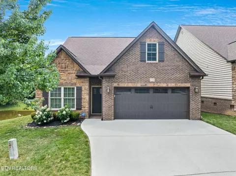 11728 Ridgeland Dr, Knoxville, TN 37932