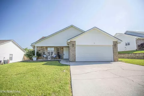 3146 Harrington Ct, Maryville, TN 37803