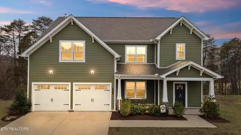11031 Glory Maple Ln, Knoxville, TN 37932
