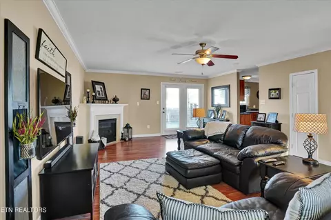 2011 Farmstead Ln, Powell, TN 37849 photo 7