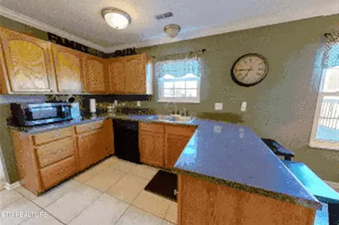 2011 Farmstead Ln, Powell, TN 37849 photo 10