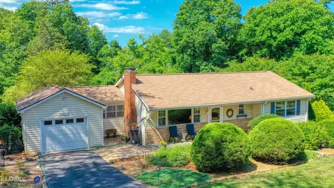 5221 Haynes Sterchi Rd, Knoxville, TN 37912