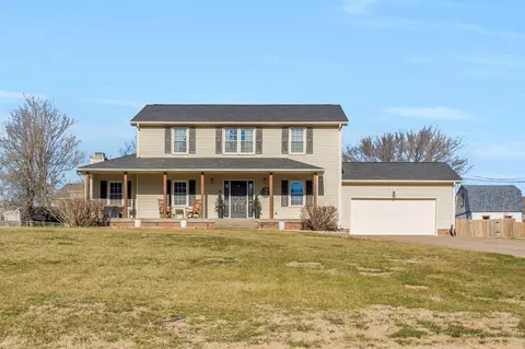 3355 Clearwater Dr, Clarksville, TN 37042