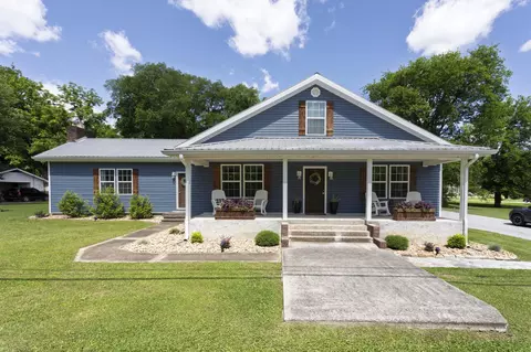 2101 Market St, Dayton, TN 37321
