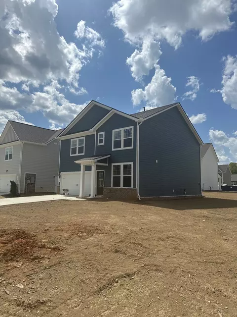 9163 Gant Dr, White House, TN 37188