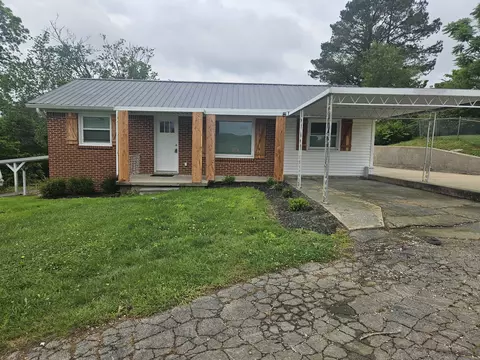 166 Old Lebanon Rd, Carthage, TN 37030