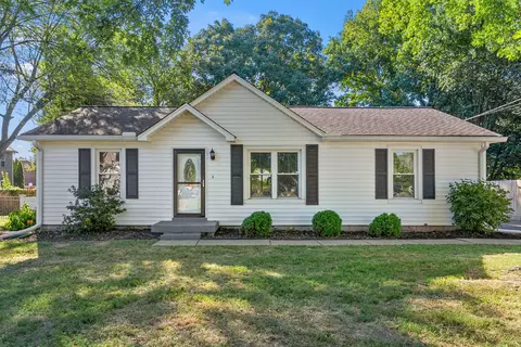 426 Barksdale Dr, White House, TN 37188