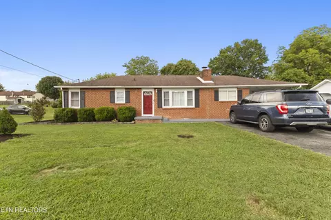 211 Willowbrook Dr, Kingston, TN 37763
