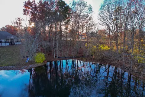0 Deer Creek Dr, Crossville, TN 38571
