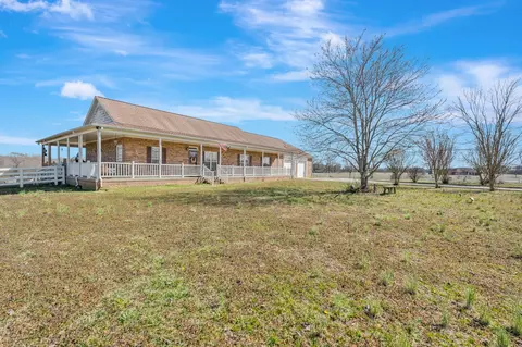 158 Big Springs Rd, Lawrenceburg, TN 38464